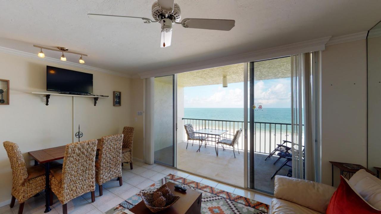 Beachfront At The Apollo Where The Famous Sunsets Never Get Old! Marco Island Eksteriør bilde