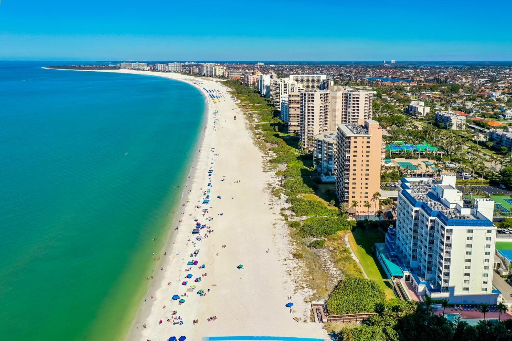 Beachfront At The Apollo Where The Famous Sunsets Never Get Old! Marco Island Eksteriør bilde